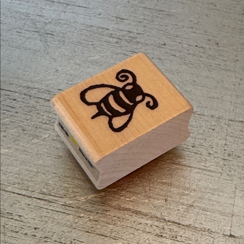 Bee Rubber Stamp by Rubber Stampede